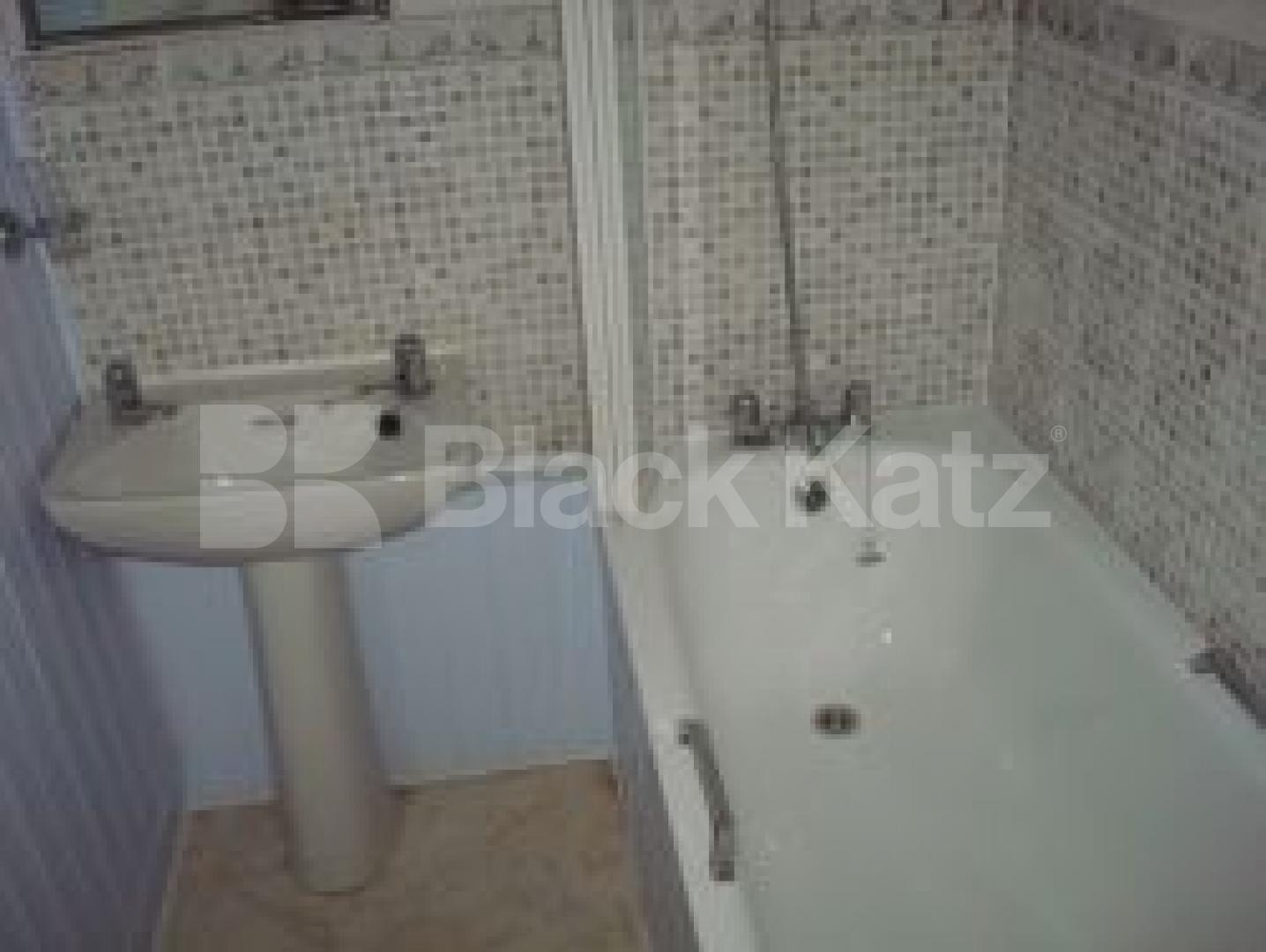 			NEW INSTRUCTION, 1 Bedroom, 1 bath, 1 reception Flat			 Allcroft Road, CHALK FARM/BELSIZE PARK